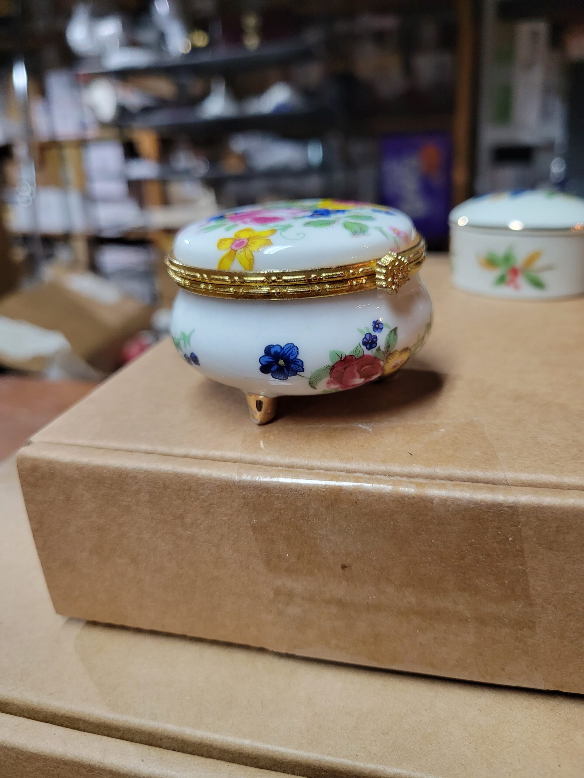 Trinket holders - Image 24