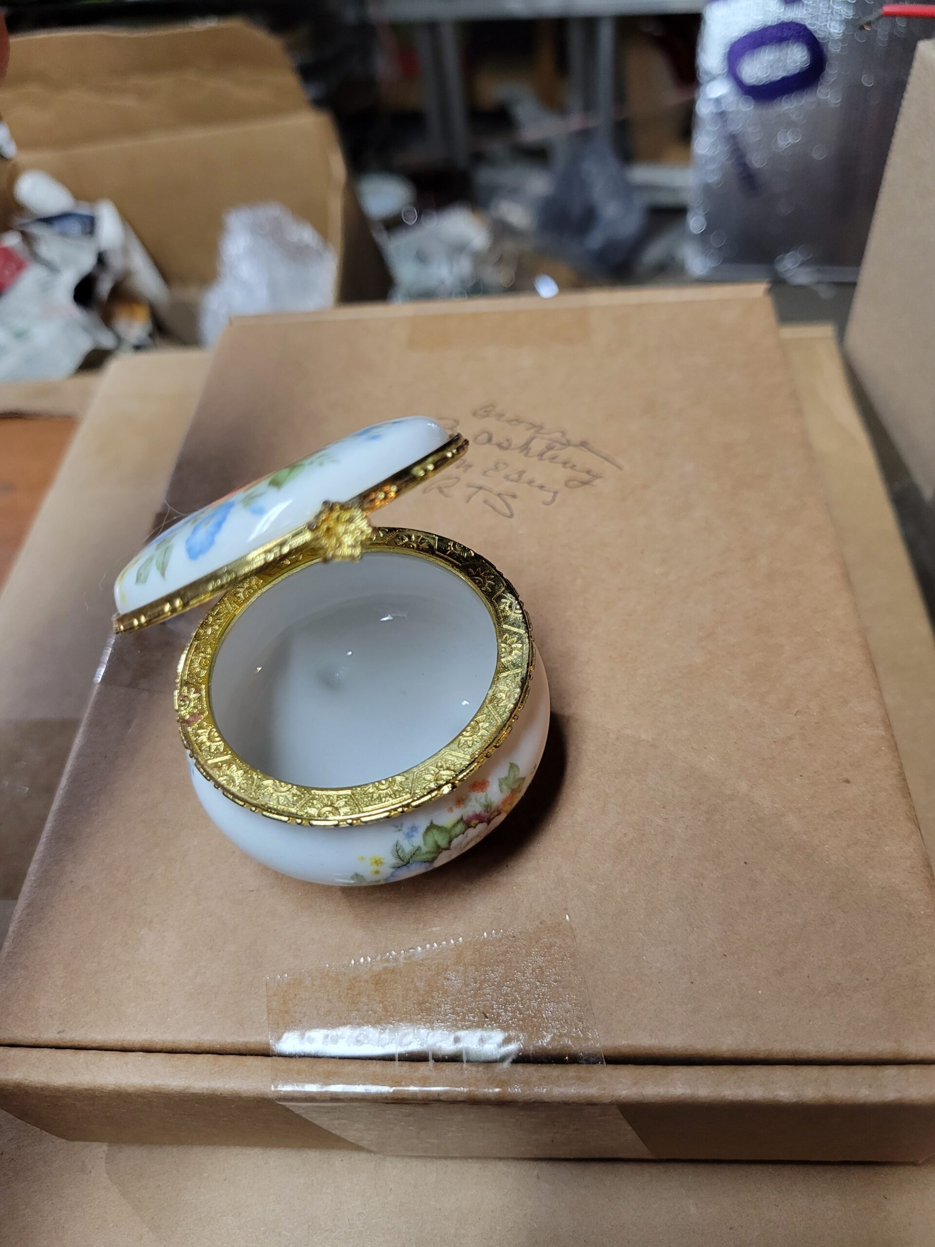 Trinket holders - Image 41